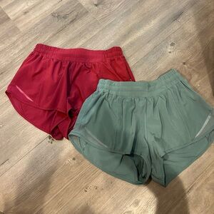 Lululemon hotty hot shorts 2.5”